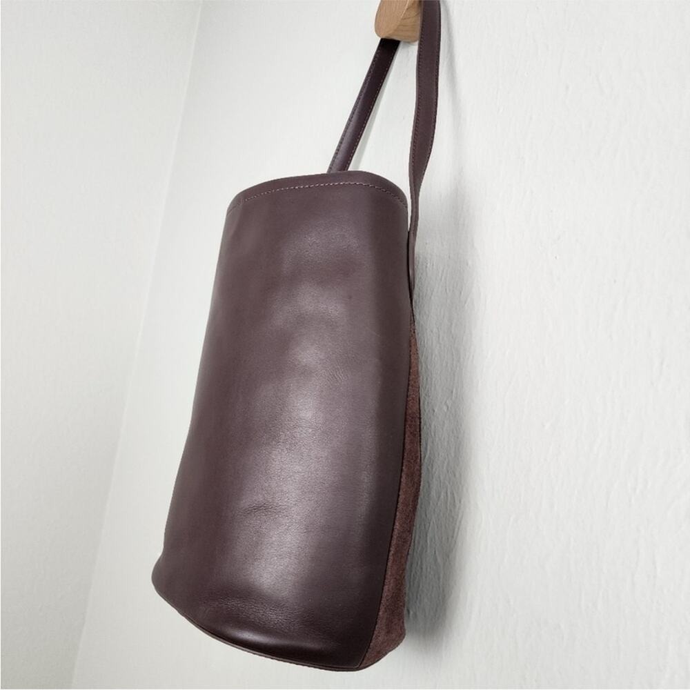 EUC J. Crew Berkeley Bucket Bag Leather and Suede in Ganache - Picture 4 of 9